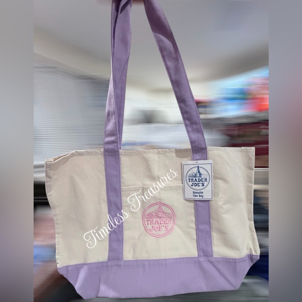 Trader Joe’s Reusable Canvas Tote Bag – Lavender & Cream